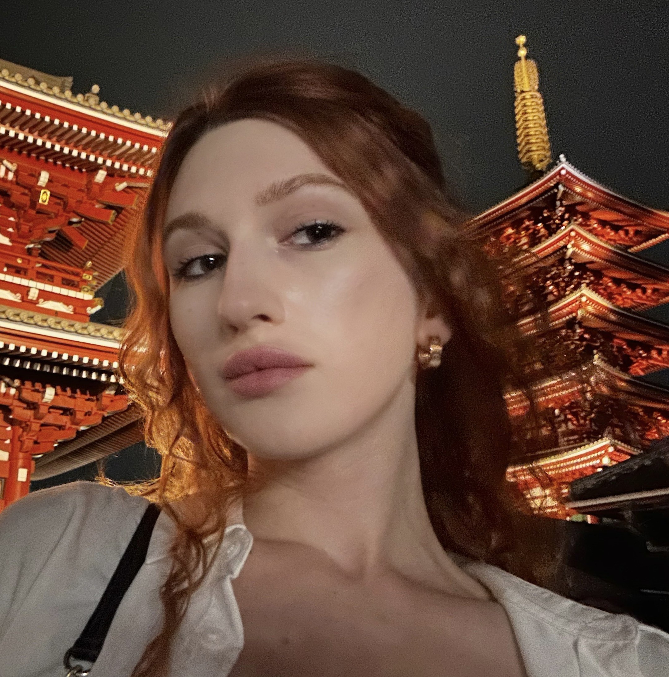 Учитель корейского языка Валерія